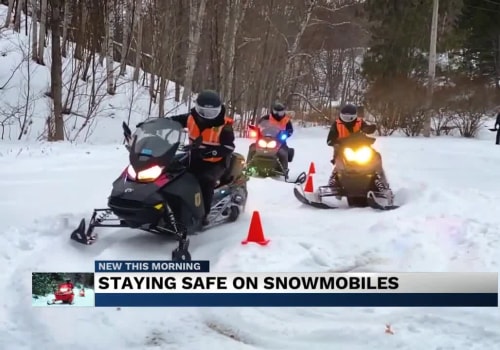 Staying Safe While Snowmobile Racing